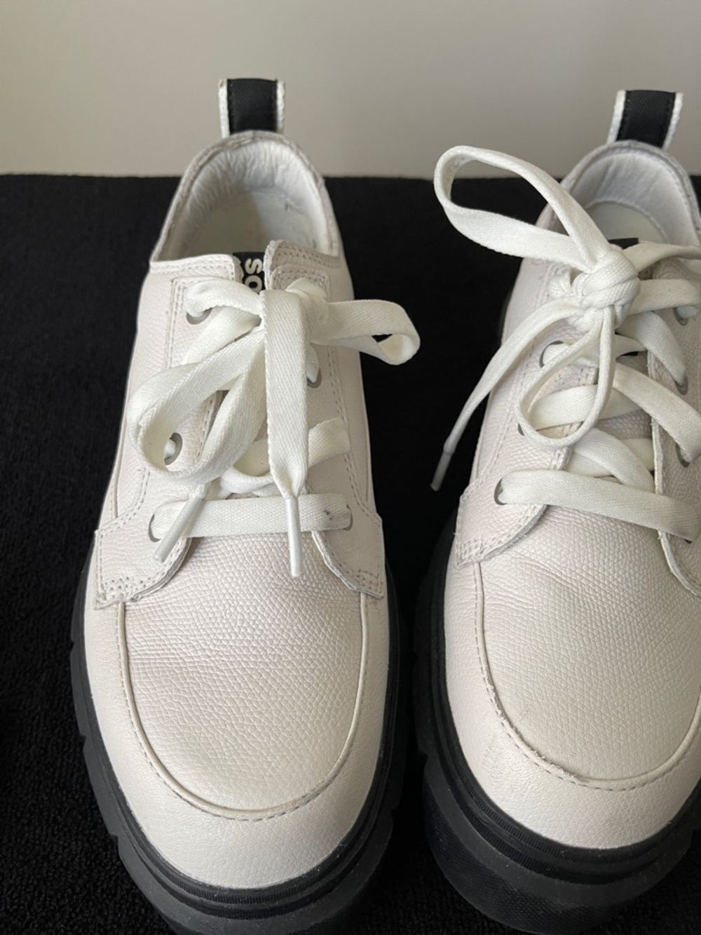Sorel White Platform Lace-Up Women's Shoe - Picture 5 of 8